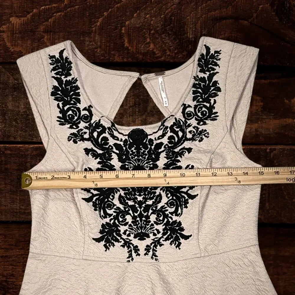 Free People chic cream
